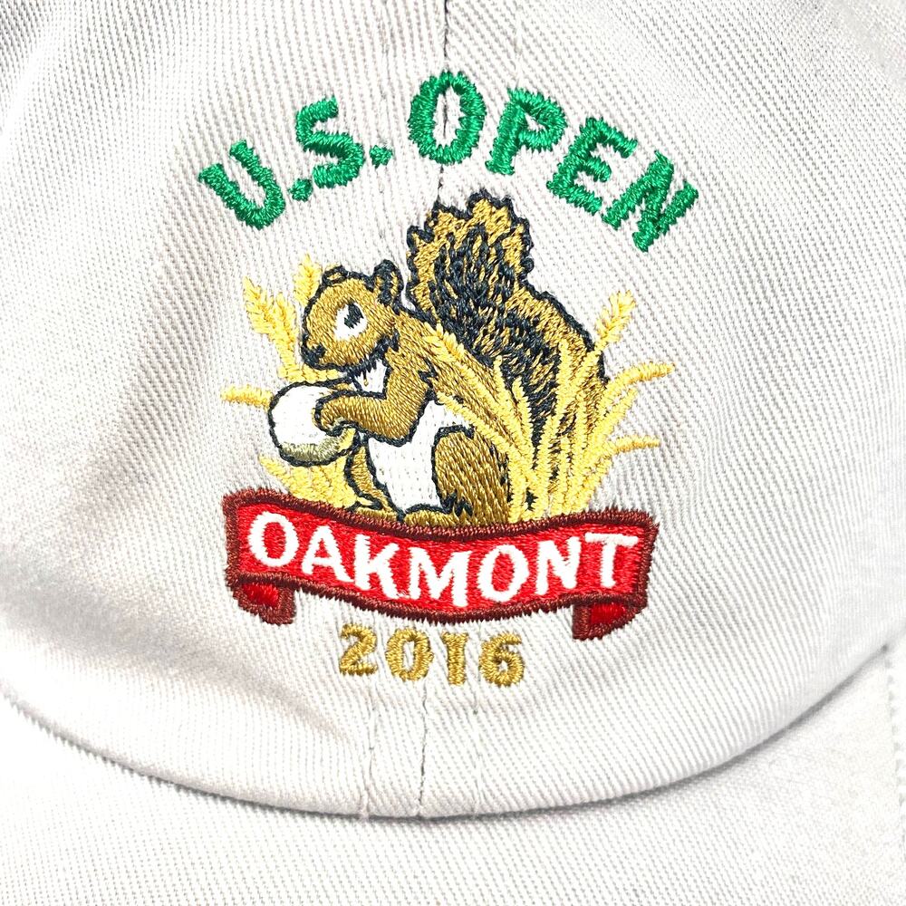 NEW 2016 Oakmont Golf Cap Ball Marker USGA Member